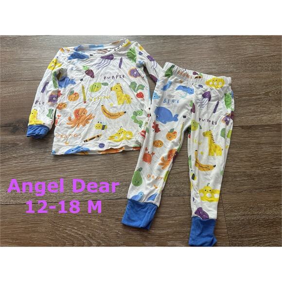 Angel Dear 12-18M 2-Piece Loungewear Set EUC Crayons Animals Toddler Pajamas - Picture 1 of 5